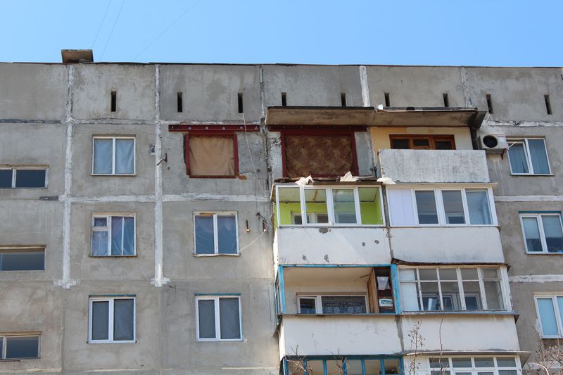 Як Маріуполь перетворився на «форпост України»: репортаж з прифронтового міста (ФОТО) - фото 4