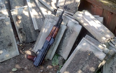 У Хмельницькому застрелився демобілізований боєць АТО - фото 1 У Хмельницькому застрелився демобілізований боєць АТО - фото 1