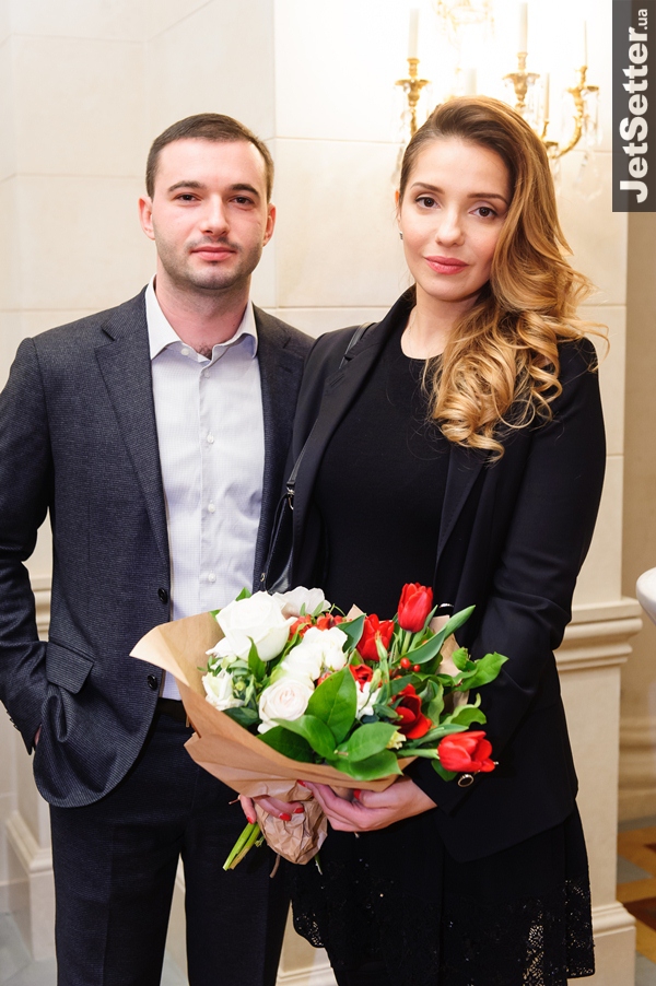 Як донька Тимошенко з чоловіком благодійний бал влаштувала  - фото 3