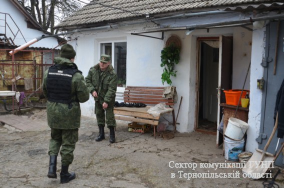 Терор на Тернопільщині: Чоловік взяв у заручники пенсіонера і підірвався  - фото 1