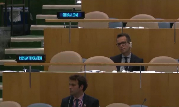 Російська делегація покинула зал Генасамблеї ООН під час виступу Порошенка - фото 2