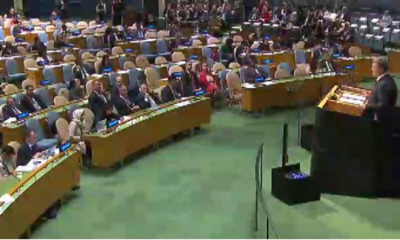 Російська делегація покинула зал Генасамблеї ООН під час виступу Порошенка - фото 1