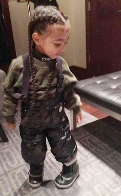 Кім Кардашіан наростила 2-річній донці купу волосся - фото 1