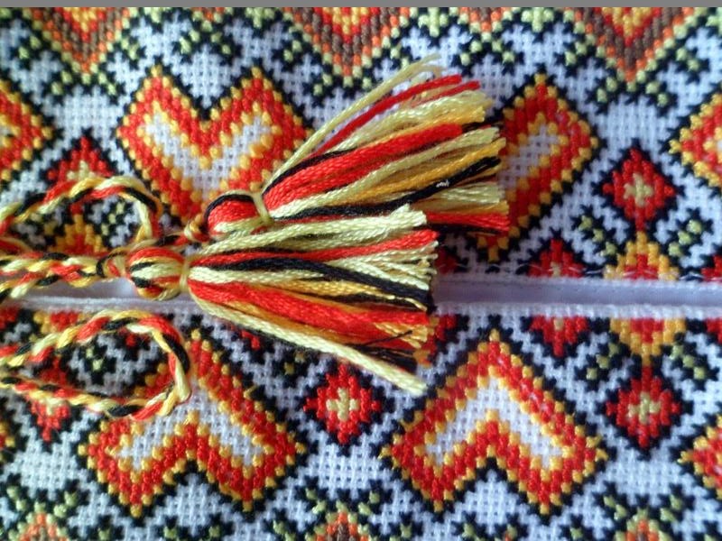 Скільки насправді має коштувати вишиванка - фото 2 Скільки насправді має коштувати вишиванка - фото 2