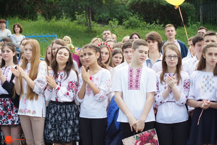 У кіровоградських школах пролунав останній дзвінок - фото 1