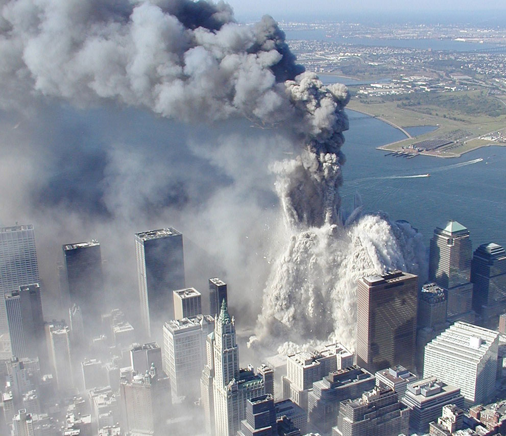 Трагедія 9/11: Сьогодні 14-та річниця наймасштабнішого теракту в історії США (ФОТО, ВІДЕО) - фото 6