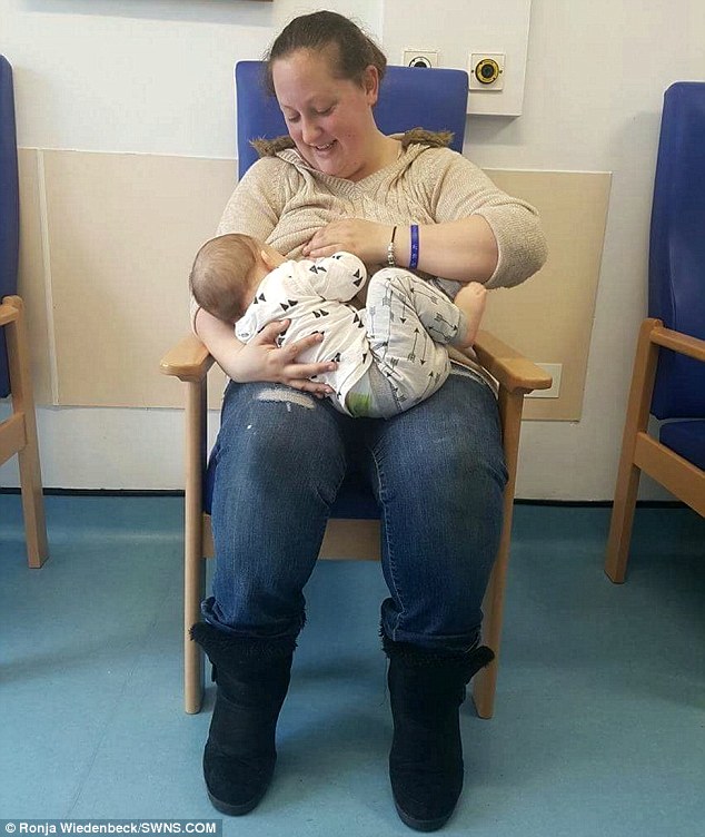 Як модель, яка потрапила до лікарні, знайшла 5 незнайомок для годування її сина грудьми (ФОТО 18+) - фото 1