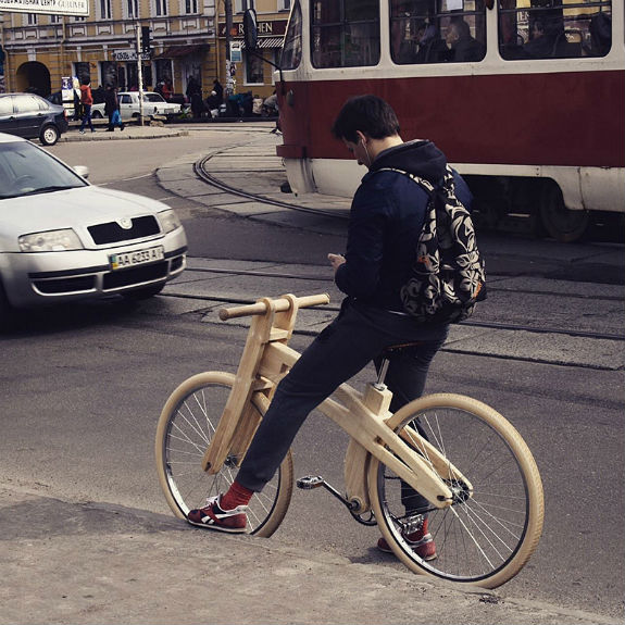 Киянин майструє унікальні дерев’яні велосипеди за $1,2 тисячі  - фото 2