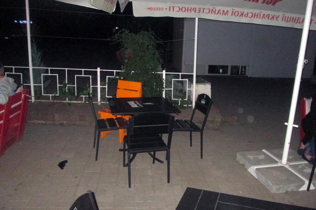 У Миколаєві п'яний дебошир влаштував стрілянину в кафе - фото 1
