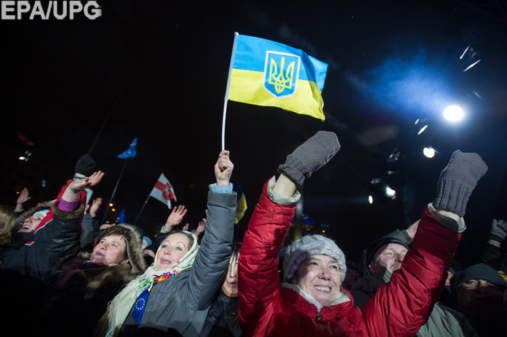 Хроніка Революції Гідності: Новий рік на Майдані і день народження Степана Бандери - фото 3