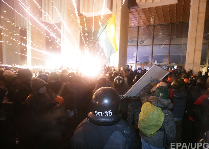 Хроніка Революції Гідності: Захоплення протестувальниками Українського дому - фото 8