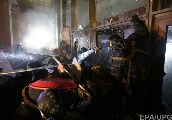 Хроніка Революції Гідності: Захоплення протестувальниками Українського дому - фото 7