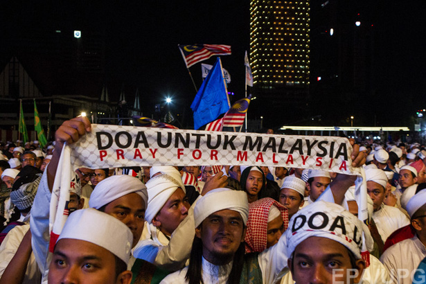 Хроніка малазійського "Боїнга": Життя після смерті - фото 2