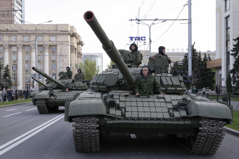 Захарченко виведе на "путінський парад" в Донецьку півтори тисячі бойовиків (ФОТО) - фото 6