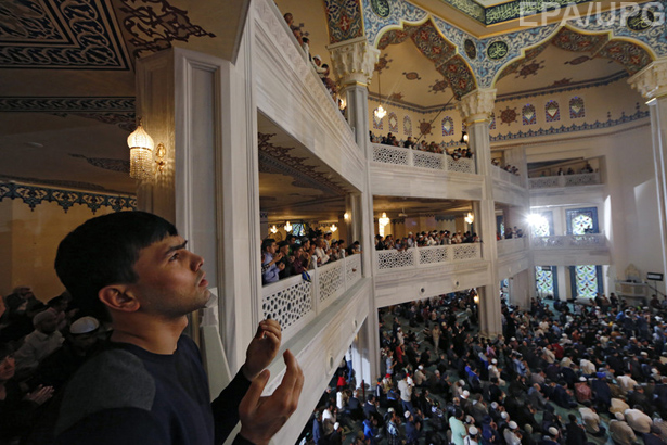 На Курбан-байрам до Москви з'їхалися тисячі мусульман  - фото 7