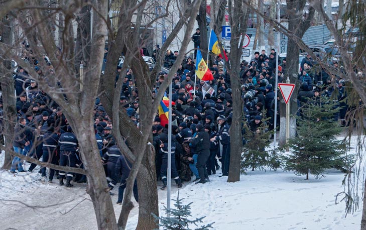 Чому не декомунізовали Полторака та молдавський аналог "третього Майдану" - фото 3