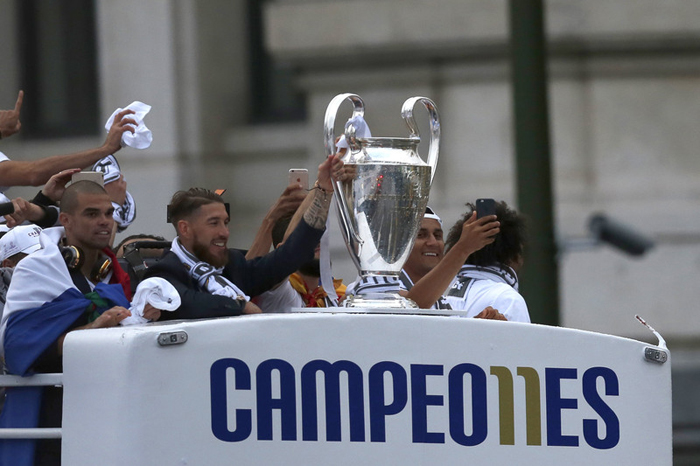 Як "Реал" Кубок чемпіонів Мадриду показував - фото 2