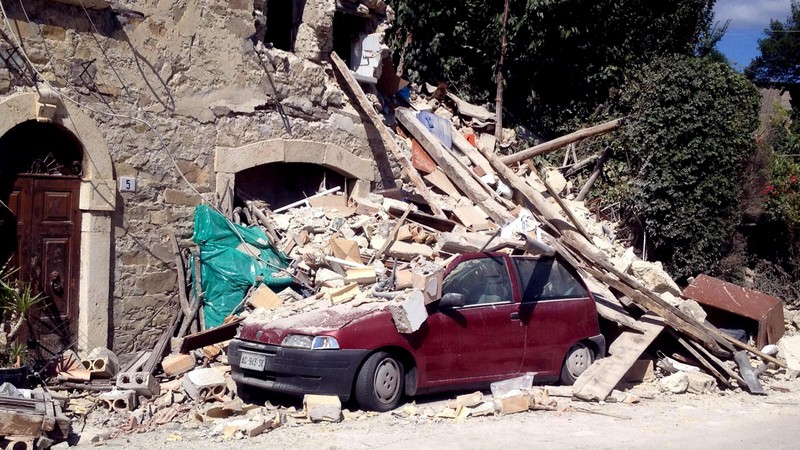 Італійський землетрус - фото 11