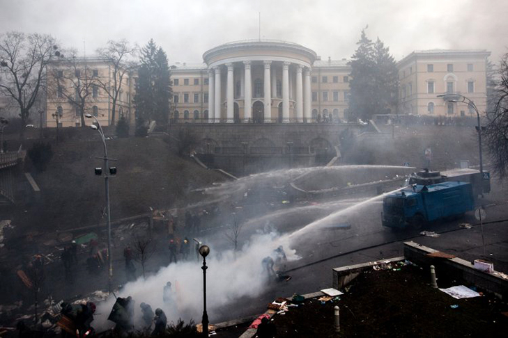 Хроніка Революції Гідності: Найкривавіший день Євромайдану - фото 2
