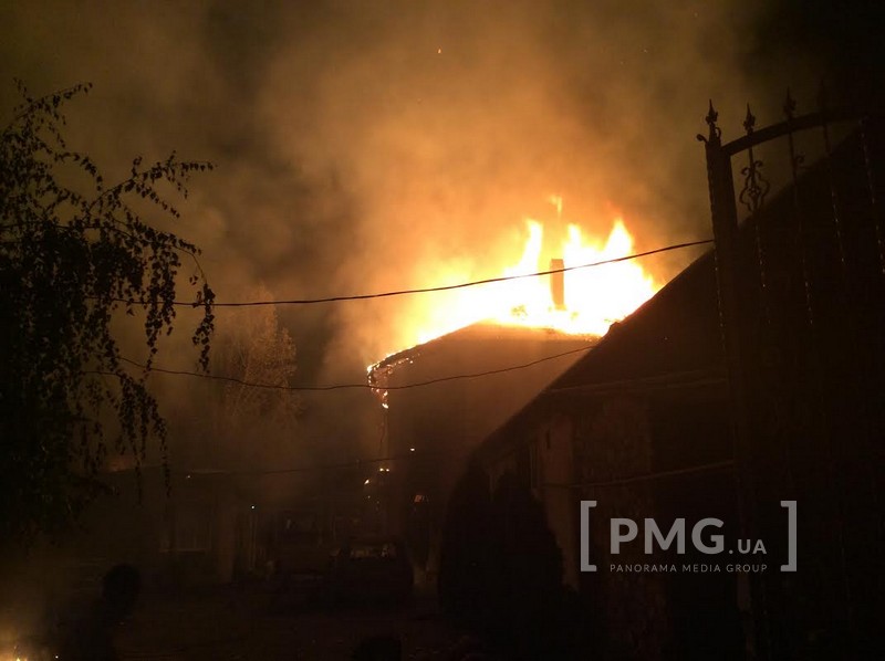 У Мукачеві вщент згоріло майно "Національного барона України" - фото 5