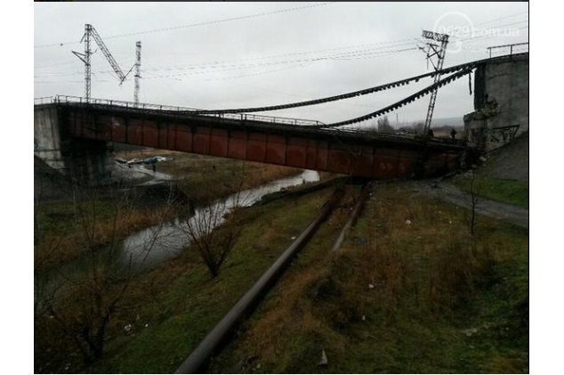 На відновлення моста у Маріуполі витратили 16 млн грн. - фото 2