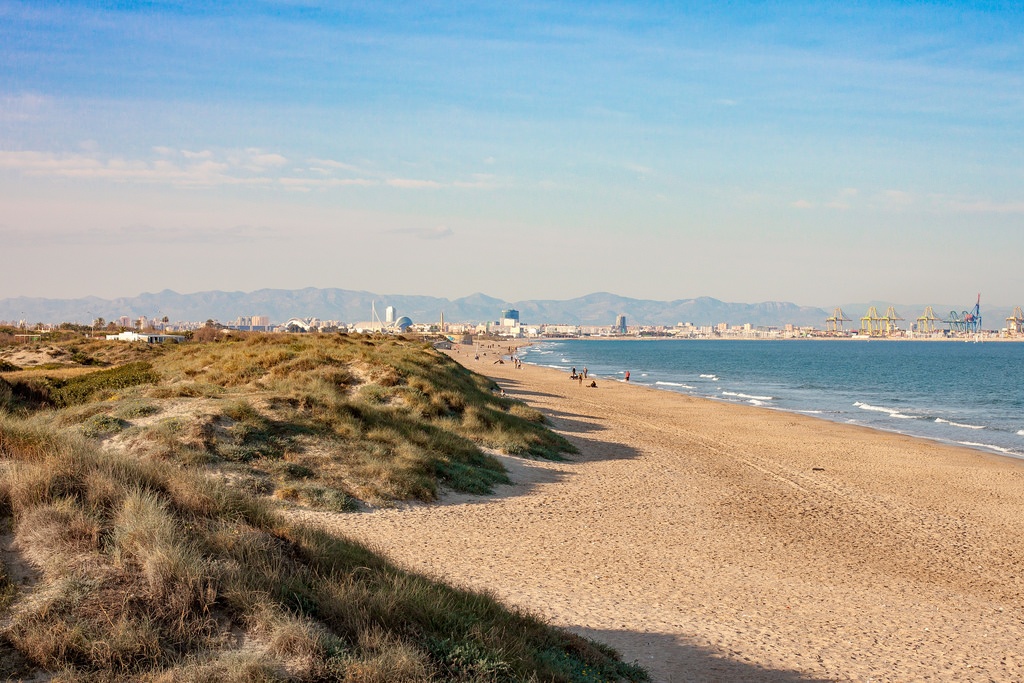 ТОП-11 кращих пляжів Європи для літнього відпочинку - фото 6