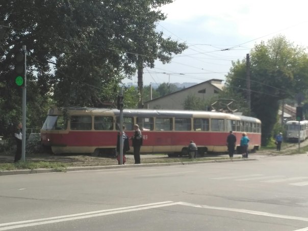 У Харкові трамвай злетів із рейок - фото 2