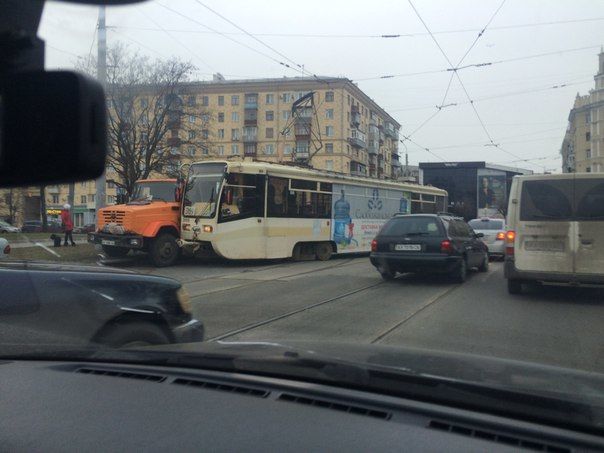 Істрорія трамвайного дрифту або Чому у Харкові сходять трамваї - фото 7
