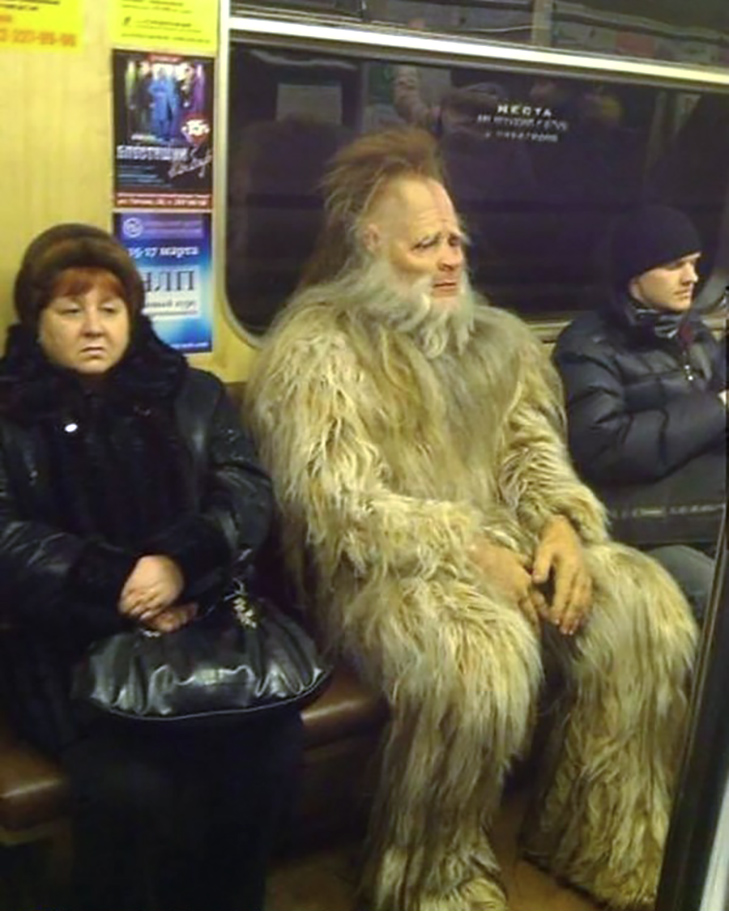 35 неймовірних диваків у метро - фото 6
