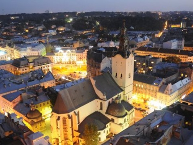 Як у Львові можна зустріти Різдво перед Новим роком - фото 15