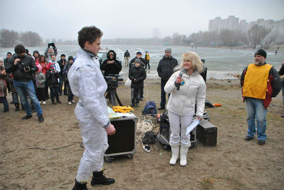 У Києві школяр встановив рекорд швидкості на льоду - фото 2