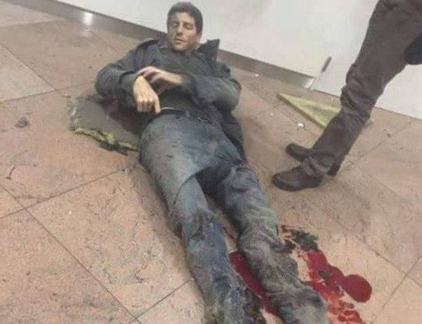 Екс-гравець збірної Бельгії постраждав під час теракту в аеропорту Брюсселя - фото 1