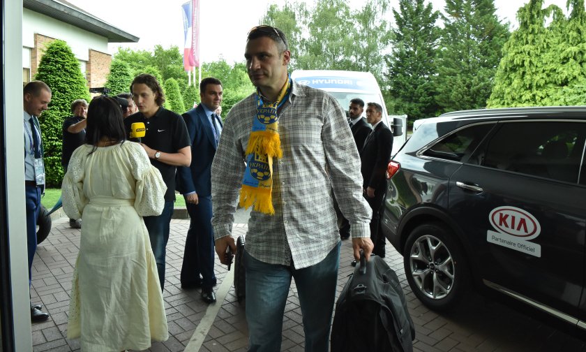 Україна грає проти Німеччини (ХРОНІКА) - фото 1 Україна грає проти Німеччини (ХРОНІКА) - фото 1