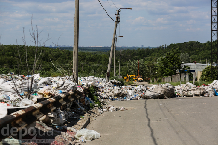 Табір йде… у Підгірці: як роми захопили головне сміттєзвалище Києва - фото 15