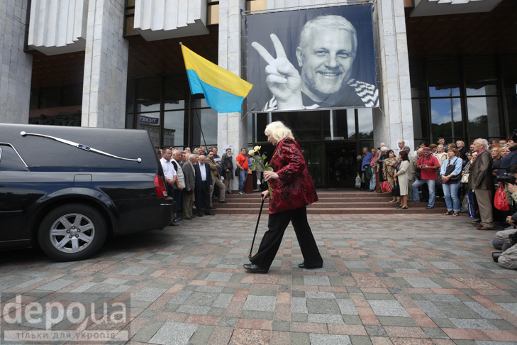 Як Україна прощалась з Павлом Шереметом (ФОТОРЕПОРТАЖ) - фото 32
