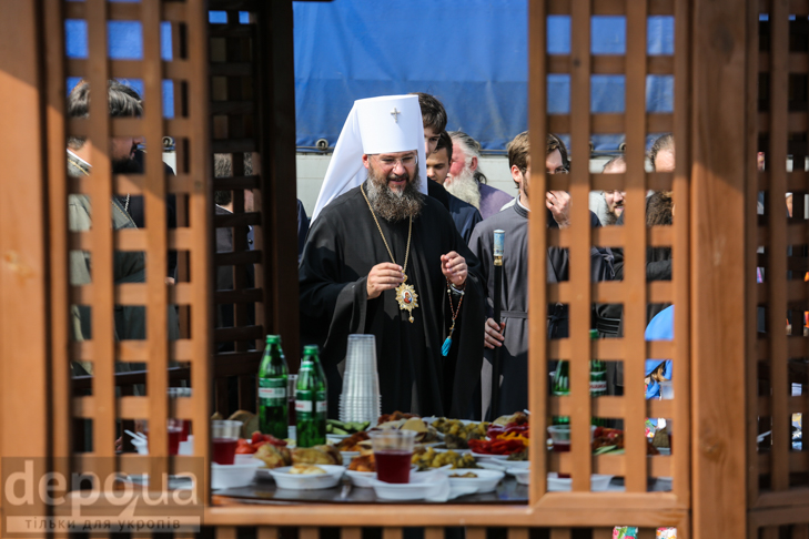 Як відпочивали під Борисполем учасники Хресної ходи - фото 29