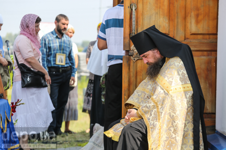 Як відпочивали під Борисполем учасники Хресної ходи - фото 11