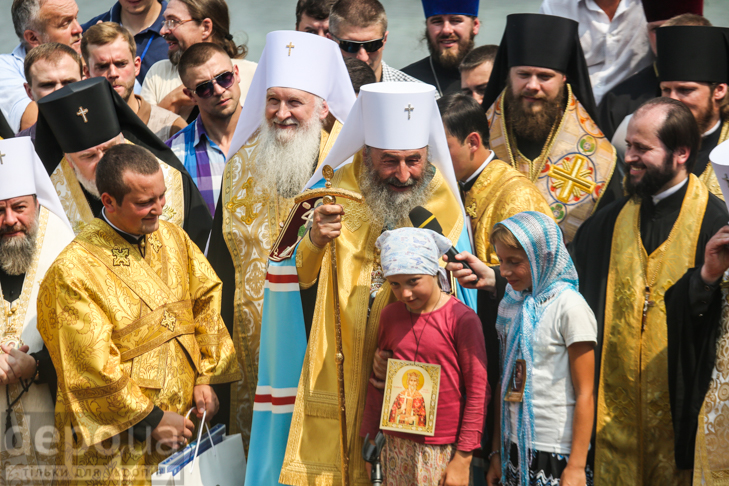 Як УПЦ МП хрестило Русь на Володимирській гірці - фото 22