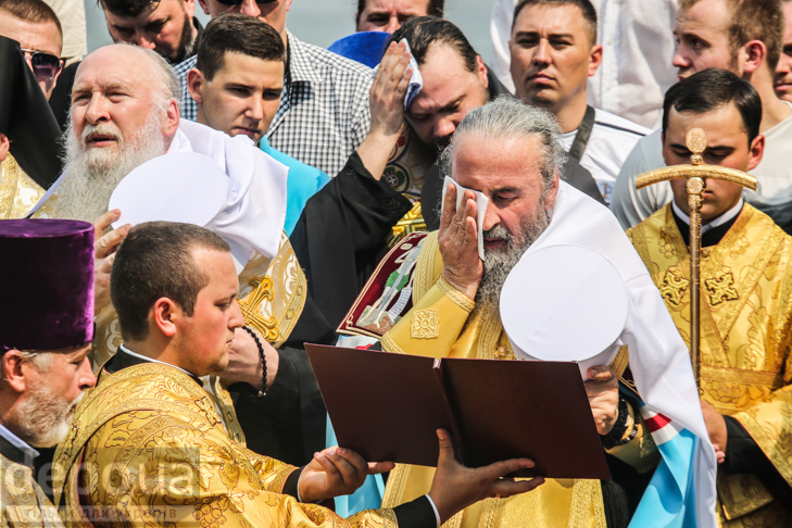 Як УПЦ МП хрестило Русь на Володимирській гірці - фото 27
