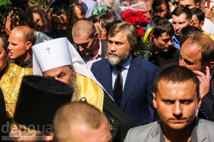 Як УПЦ МП хрестило Русь на Володимирській гірці - фото 34