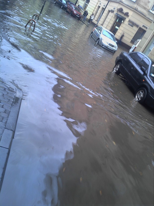 Львів знову затопило після дощу - фото 2