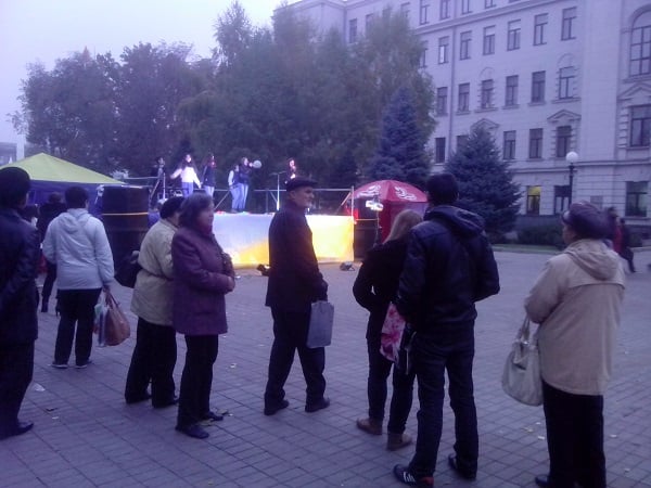 У центрі Дніпропетровська "опоблоківці" влаштували концерт  - фото 1