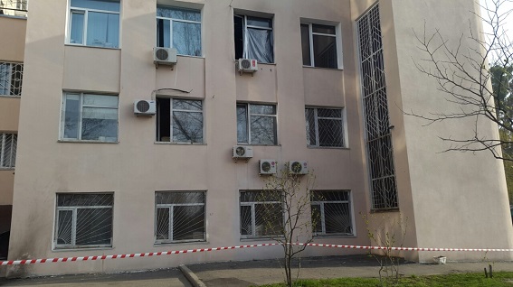 Поліція показала спалений кабінет судді ГРУшників  - фото 3