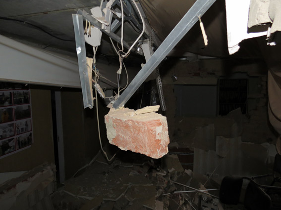 Теракт у Сумах: вночі вибухнув офіс нардепа від Батьківщини (ФОТО, ВІДЕО) - фото 3