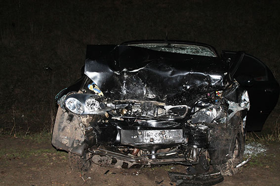 В аварії на Вінниччині загинув водій, ще четверо людей в лікарні - фото 1