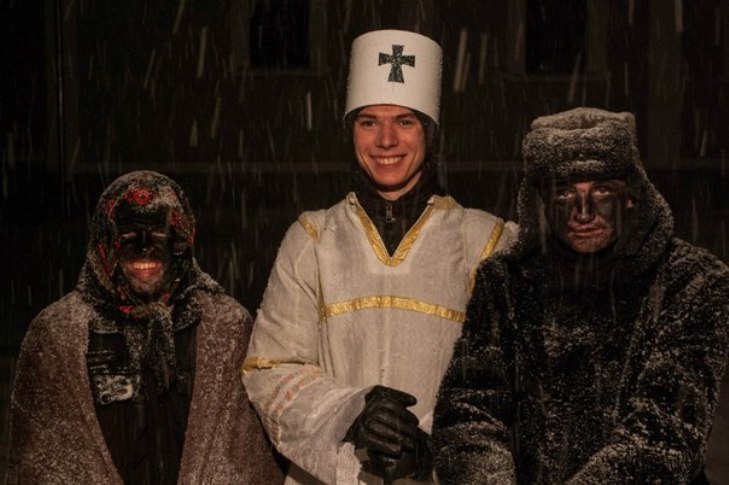Як на Закарпатті чорти з янголами від хати до хати ходять - фото 2 Як на Закарпатті чорти з янголами від хати до хати ходять - фото 2
