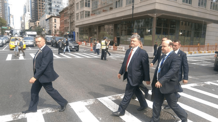 Як Порошенко розгулював вулицями Нью-Йорка - фото 1