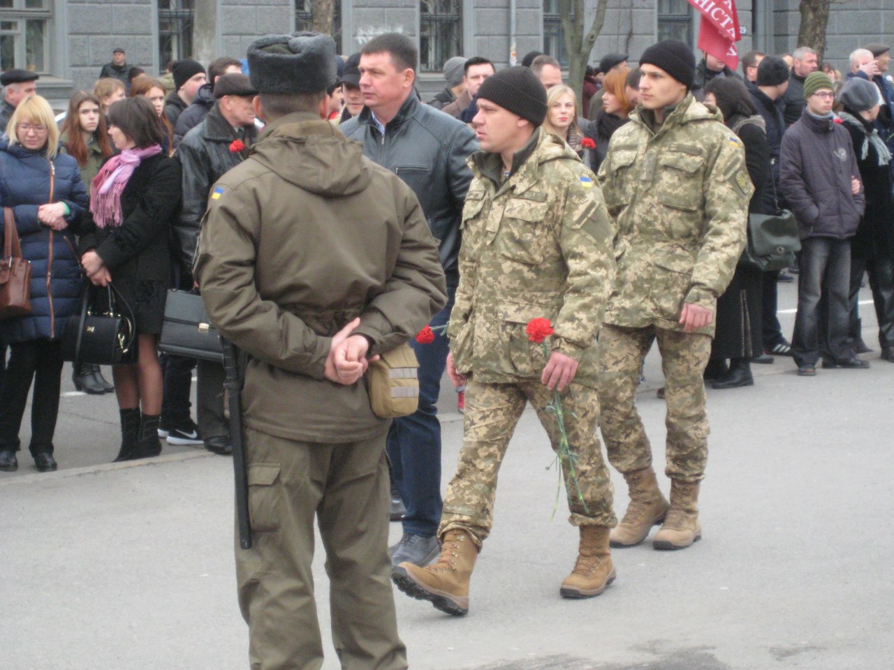День визволення Миколаєва на головній площі міста обійшовся без провокацій
