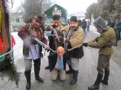 Як на Буковині "бендерівці" страчували Путіна - фото 3