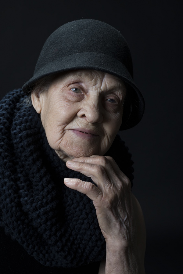Як киянка у 91 рік відчуває себе красивою та позує ню (18+) - фото 3